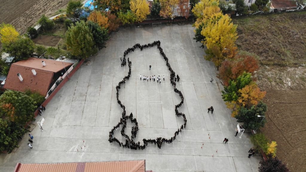 BOLU’DA MUHTEŞEM 100’NCÜ YIL KOREOGRAFİSİ