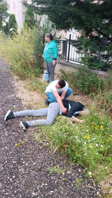 BOLU'DA POLİS MEMURU KENDİNİ VURDU