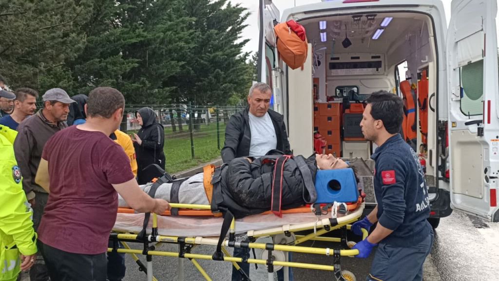 BOLU'DA SANAYİ IŞIKLARINDA KAZA: 1 YARALI