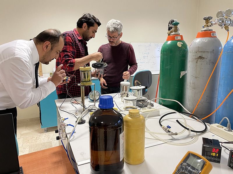 BOLU’DA YANGIN DEDEKTÖRÜ PROTOTİPİ ÜRETTİ