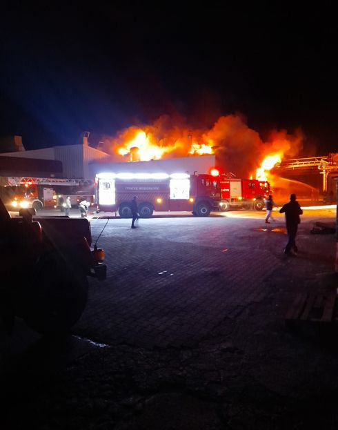 ERPİLİÇ'TE KORKUTAN YANGIN