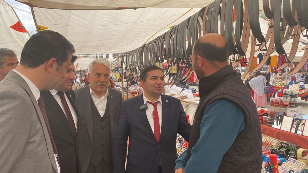 İYİ PARTİ TAM KADRO ÇALIŞIYOR....