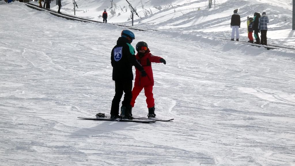 KARTALKAYA'DA YARIYIL TATİLİ YOĞUNLUĞU