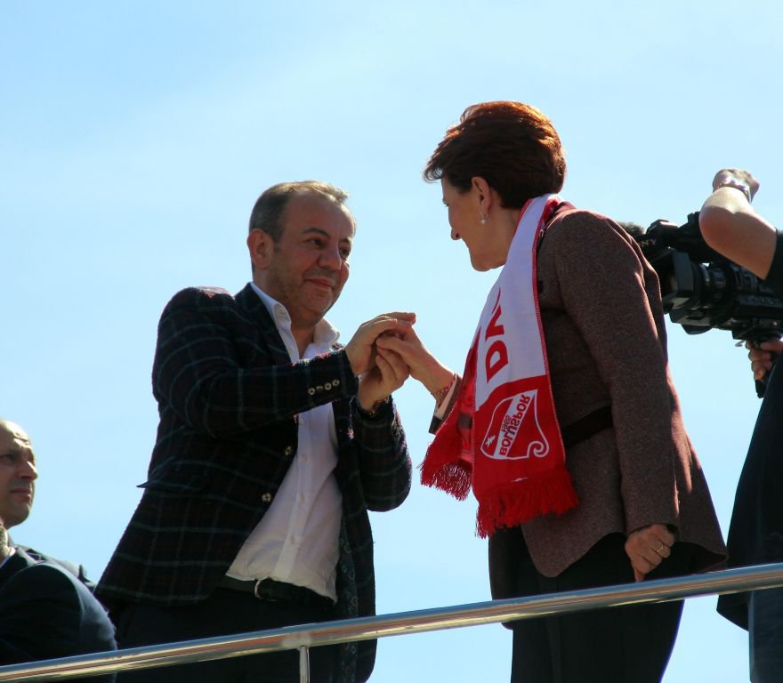 MERAL AKŞENER BOLU'DA HALKA SESLENDİ