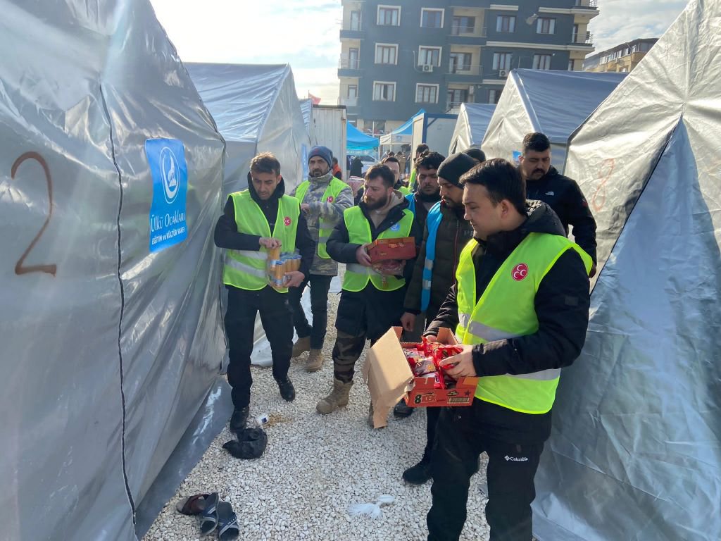 MHP DEPREM BÖLGESİNDE