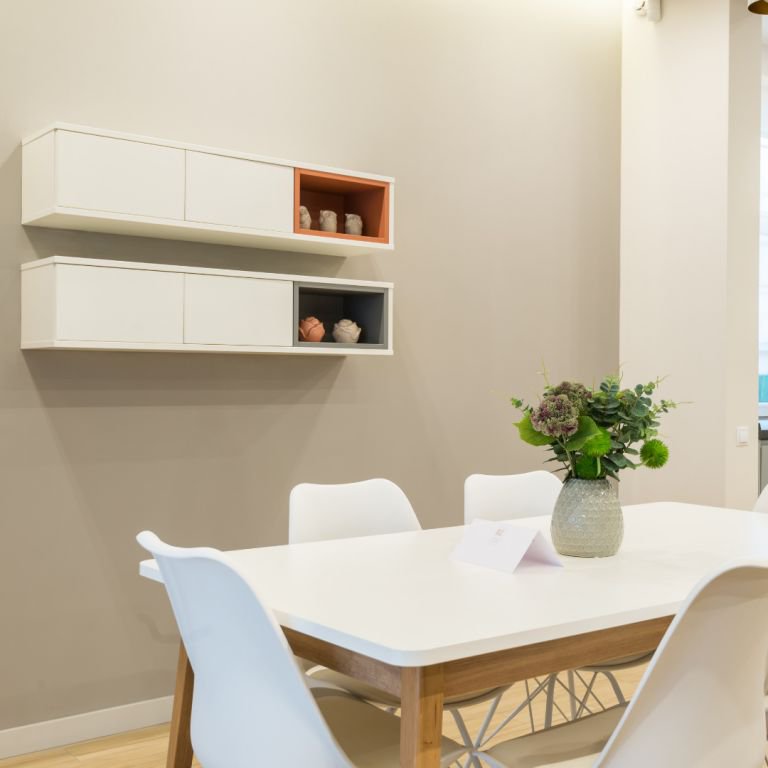 MOBALİNE MODERN TASARIMLARLA DÜNYAYA AÇILIYOR