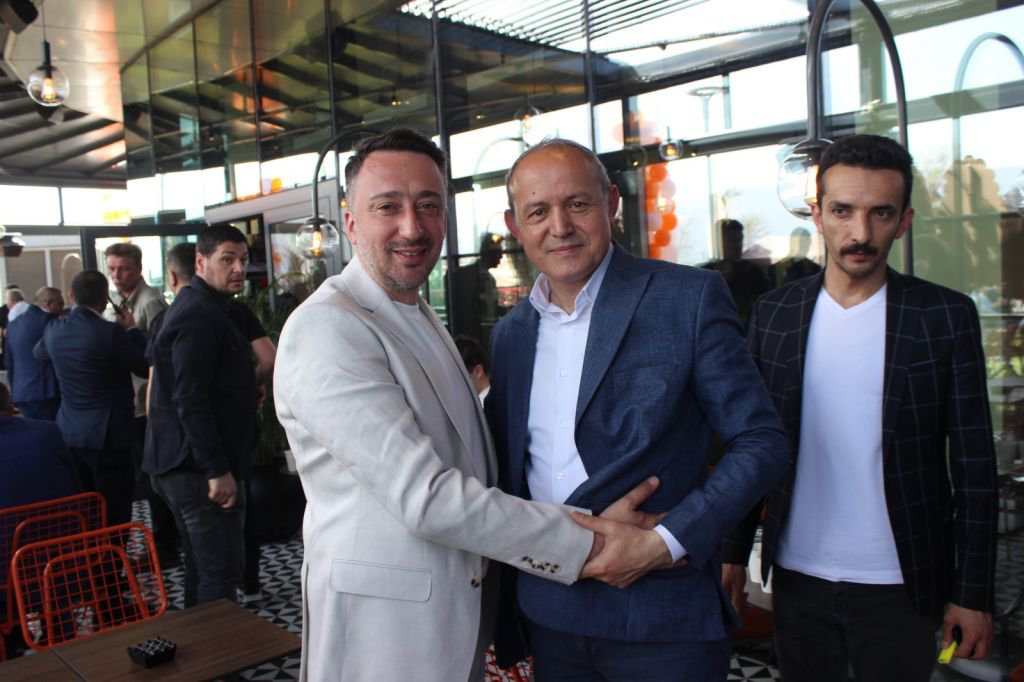 STANDART COFFE HİZMETE AÇILDI