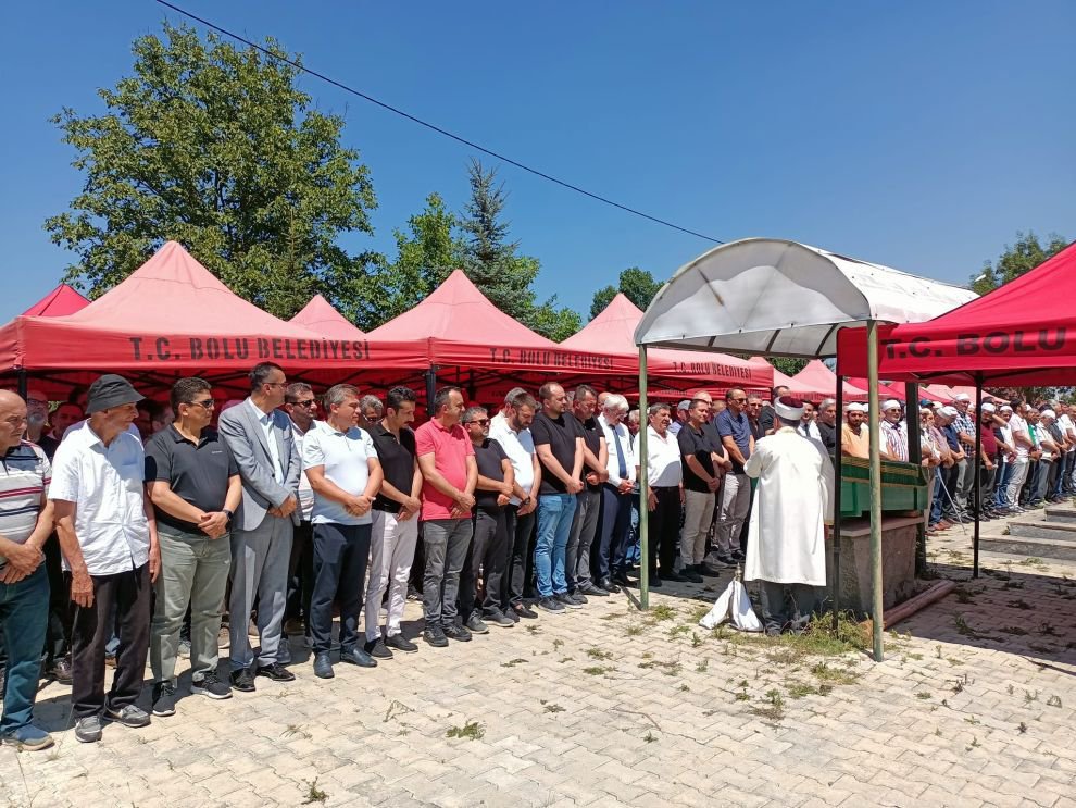 TAHSİN GÖKDEMİR TOPRAĞA VERİLDİ