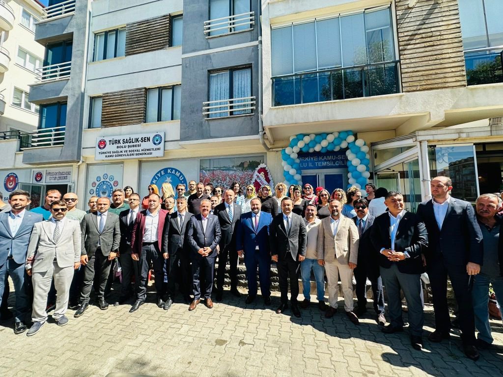 TÜRKİYE KAMU-SEN BOLU ŞUBESİNDEN BİR HİZMET DAHA… KAMU KAFE AÇILDI..