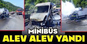 BOLU DAĞI'NDA MİNİBÜS ALEV ALEV YANDI