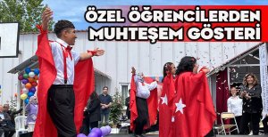 BOLU'DA ÖZEL ÖĞRENCİLERDEN MUHTEŞEM GÖSTERİLER... DAKİKALARCA ALKIŞ ALDILAR...
