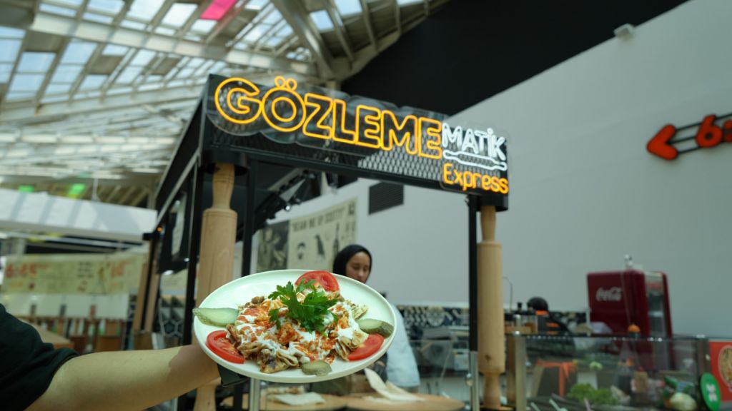 14 BURDA AVM’NİN YENİ GÖZDESİ  ‘GÖZLEMEMATİK’