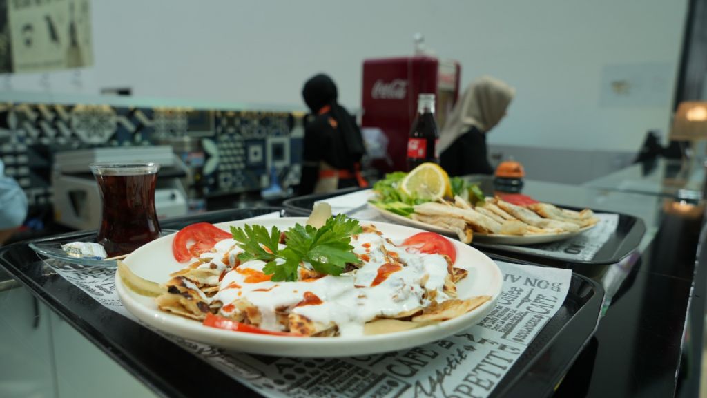 14 BURDA AVM’NİN YENİ GÖZDESİ  ‘GÖZLEMEMATİK’