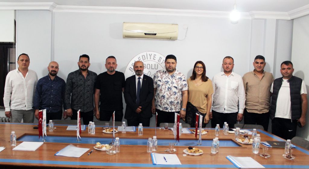 BOLU BELEDİYESPOR’DA YENİ DÖNEM BAŞLIYOR