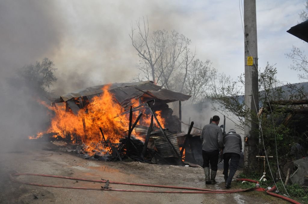 BOLU'DA BÜYÜK YANGIN...