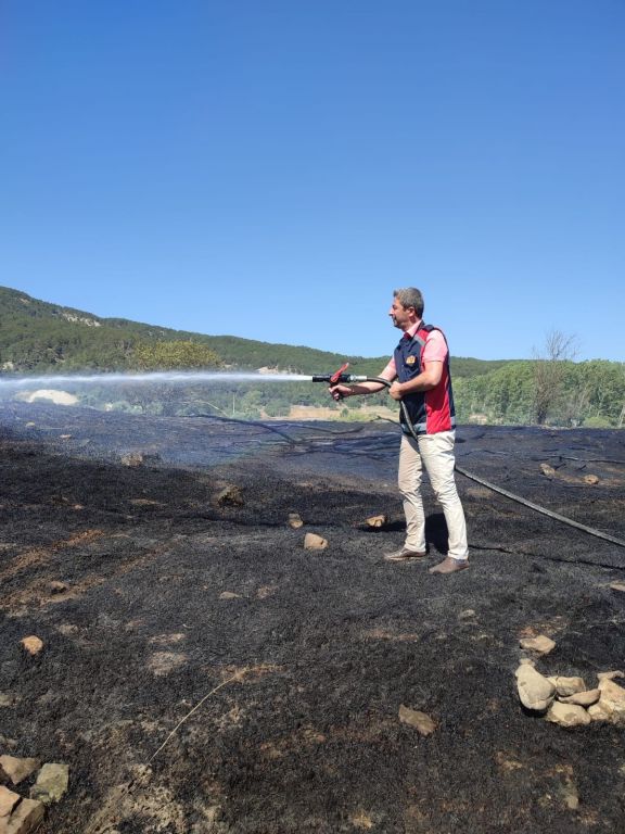 BOLU'DA OTLUK ARAZİ ÇIKAN YANGINDA KÜLE DÖNDÜ
