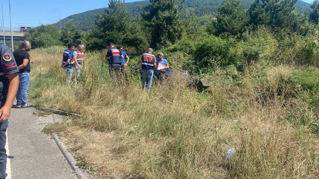 EVLİ ÇİFTİ KAZA AYIRDI