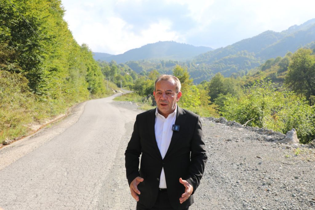 ÖZCAN’DAN ÖZLÜ’YE ALTERNATİF ABANT YOLU TEPKİSİ "SANA BU YOLU AÇTIRTMAM DEREBEYİ FARUK"