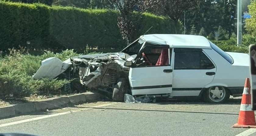 TOFAŞ HURDAYA DÖNDÜ: 1 YARALI