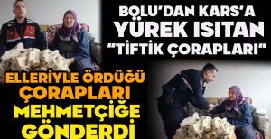 YAŞLI KADIN ELLERİYLE ÖRDÜĞÜ ÇORAPLARI MEHMETÇİĞE GÖNDERDİ