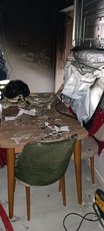 3'Ü ÇOCUK 4 KİŞİ ÖLÜMDEN DÖNDÜ