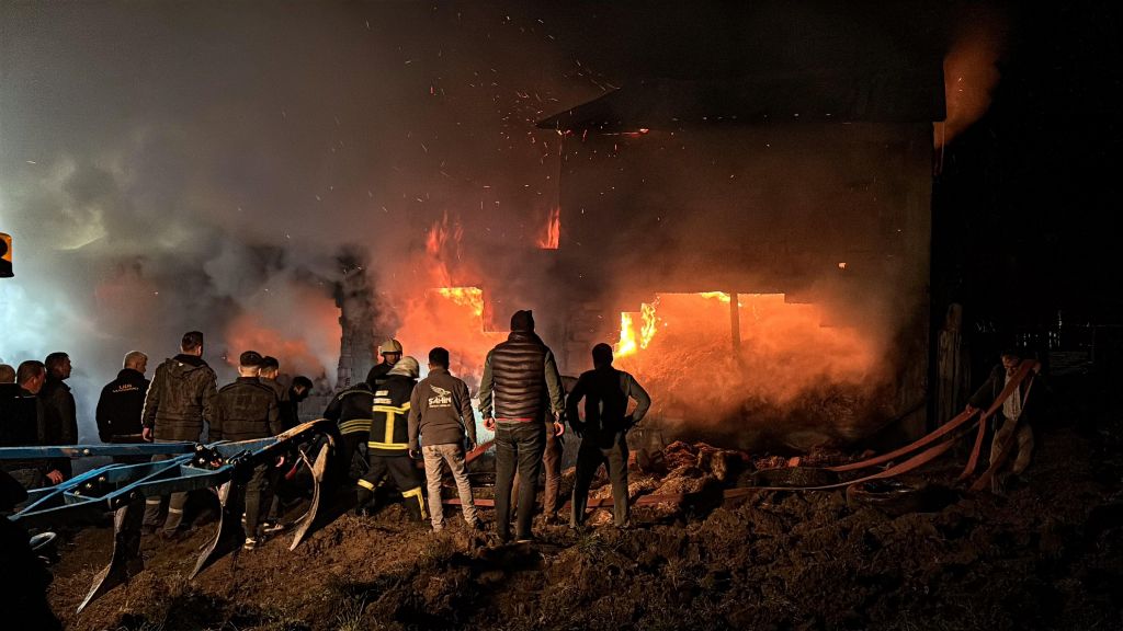 AHIR VE SAMANLIK ALEV ALEV YANDI....