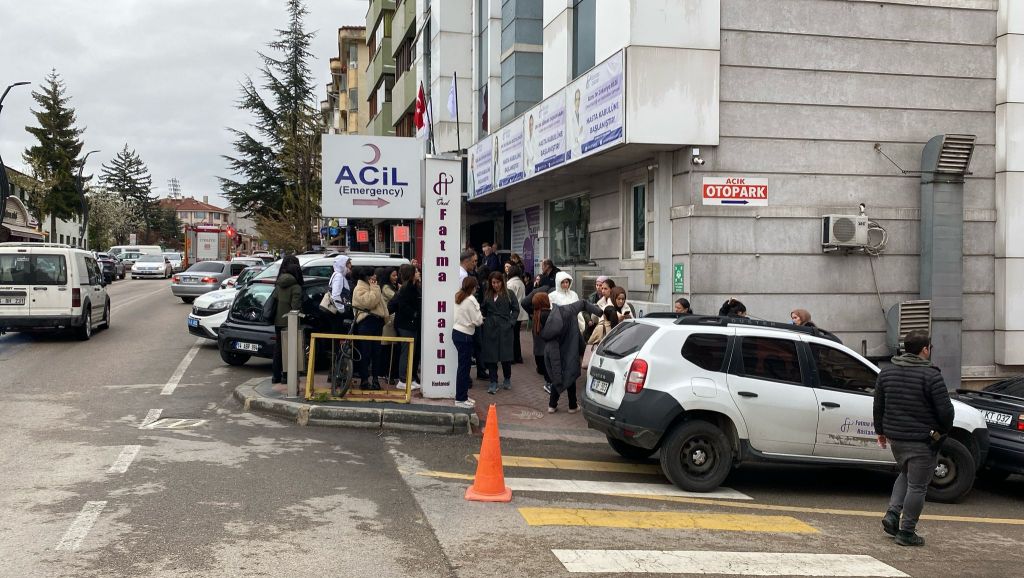 BOLU’DA FATMA HATUN HASTANESİ’NDE YANGIN PANİĞİ…