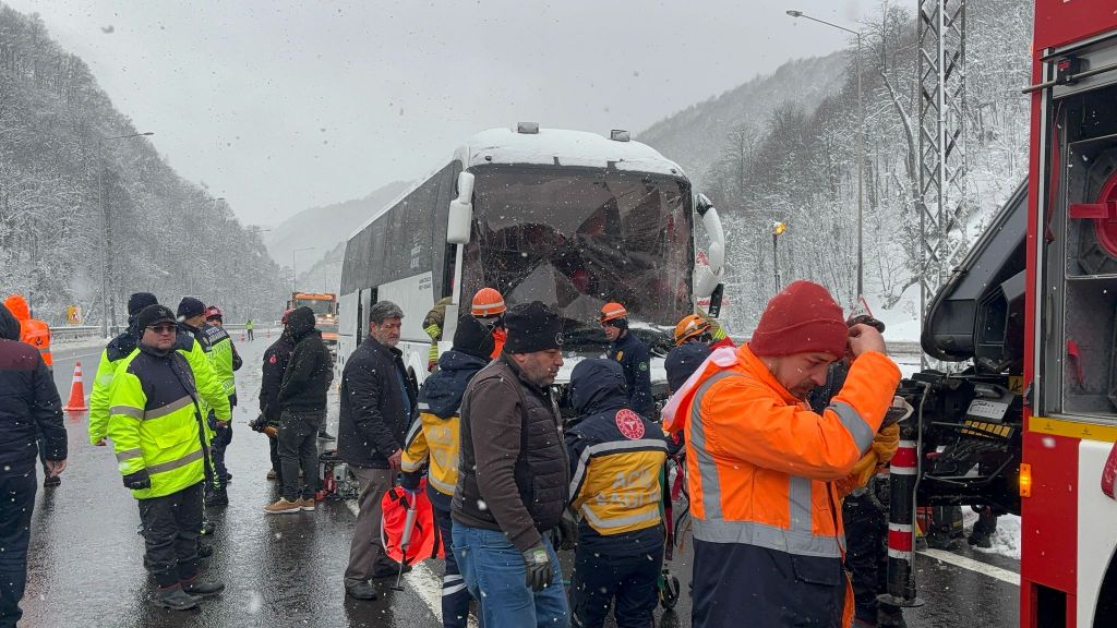 BOLU’DA FECİ KAZA…