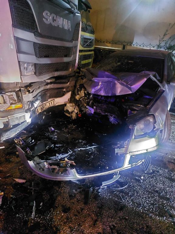 BOLU'DA KORKUNÇ KAZA.. 4 GENÇ ÖLÜMDEN DÖNDÜ....