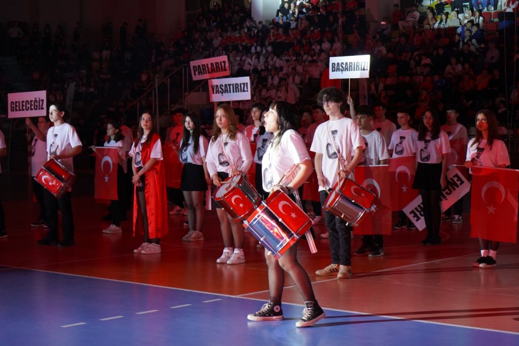 BOLU'DA MUHTEŞEM 19 MAYIS COŞKUSU....