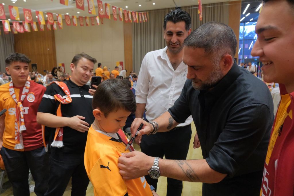 BOLULU GALATASARAYLILAR MUHTEŞEM GECEDE BİR ARAYA GELDİ