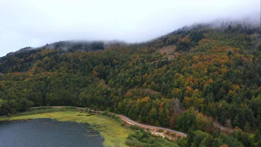 BURASI NORVEÇ DEĞİL... BOLU'NUN DOĞA HARİKASI... EŞSİZ SONBAHAR