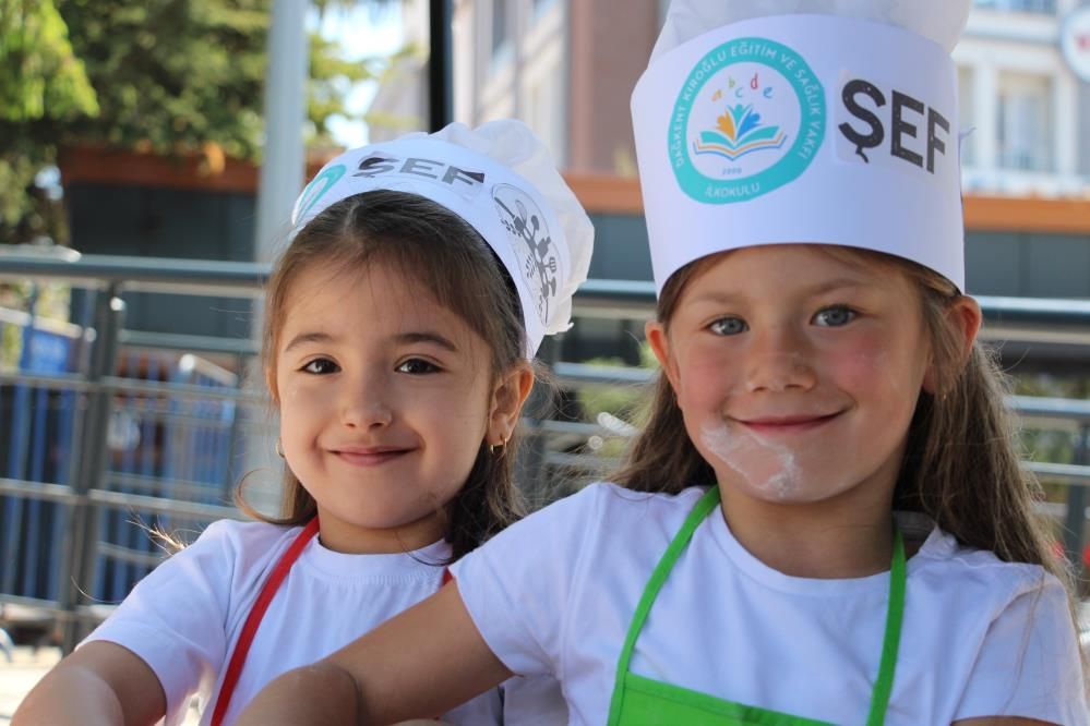 TÜRK MUTFAĞI GÜNLERİNDE RENKLİ GÖRÜNTÜLER...