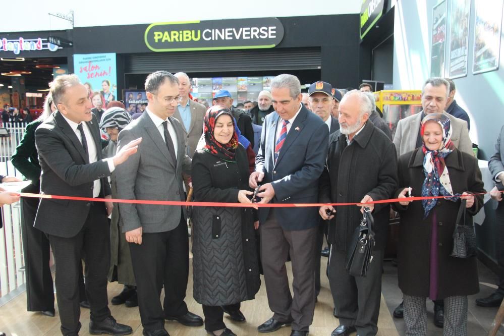 YARIM ASIRLIK AŞIKLARIN SEVGİSİ SERGİLENDİ