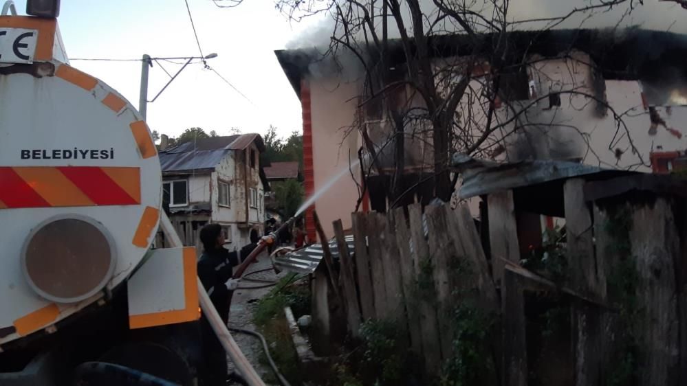 KARI KOCA FECİ YANGINDA HAYATINI KAYBETTİ...