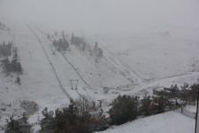 KARTALKAYA BEYAZA BÜRÜNDÜ