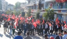 MHP'DEN GÖVDE GÖSTERİSİ