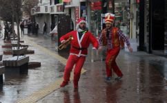 NOEL BABA DOĞRU YOLU BULDU!