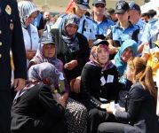 ŞEHİT EŞİNDEN HAİNLERE MESAJ