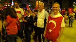 TARAFTAR GRUPLARINDAN MUHTEŞEM YÜRÜYÜŞ
