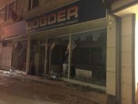 SOKAKLAR KARIŞTI
