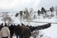UZUN MUHTAR TOPRAĞA VERİLDİ!