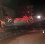 LÜKS CİP TAKLA ATTI