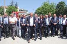 30 CHP'Lİ VEKİL VALİLİĞE YÜRÜDÜ