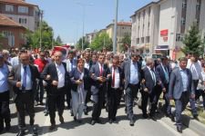 30 CHP'Lİ VEKİL VALİLİĞE YÜRÜDÜ