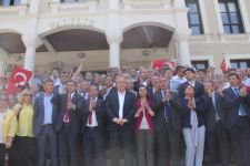 30 CHP'Lİ VEKİL VALİLİĞE YÜRÜDÜ