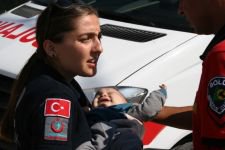 6 AYLIK BEBEK ÖLÜMDEN DÖNDÜ