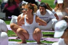 ABANT'TA YOGA YAPTILAR...