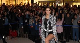 ATİYE HAYRANLARINI BÜYÜLEDİ....