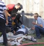 BABA OĞUL ALEVLERİN ARASINDAN ÇIKTILAR